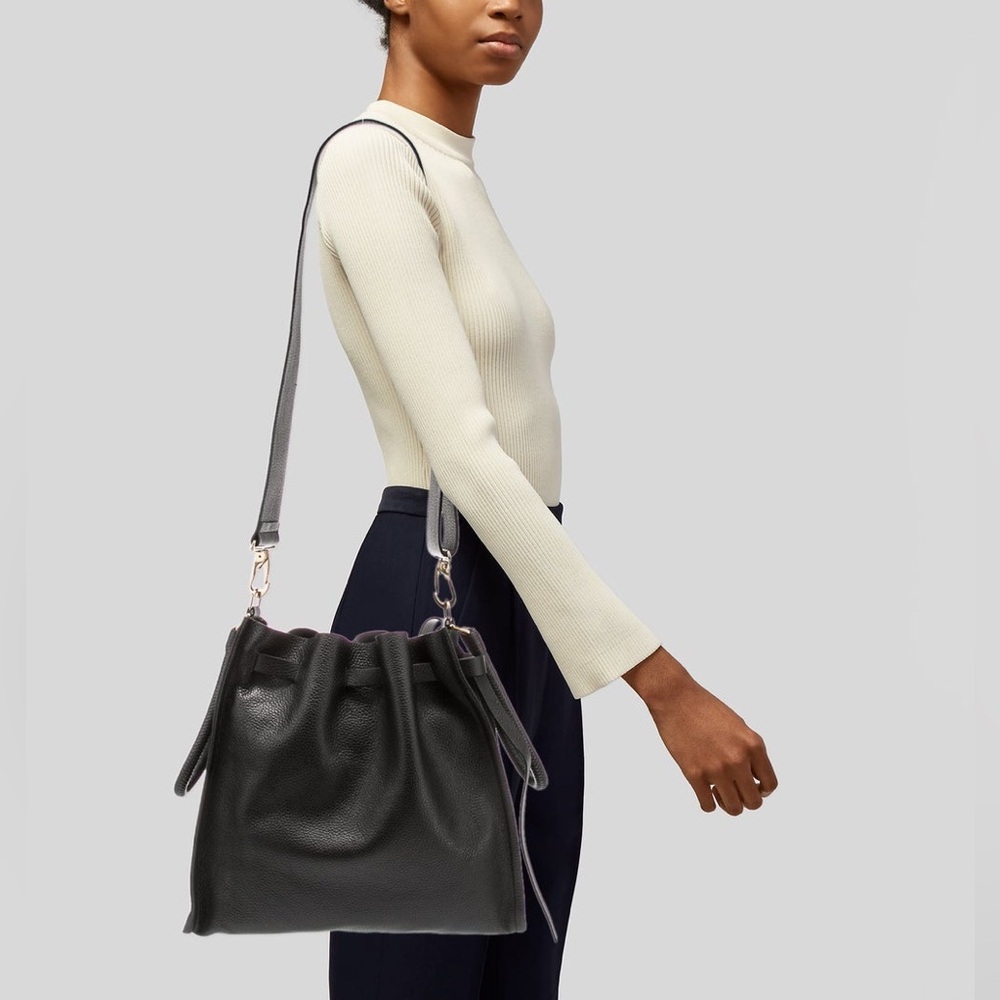 Tamara Mellon Kiss Bag, Black